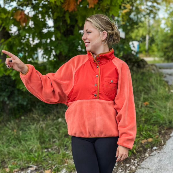 pulli orange